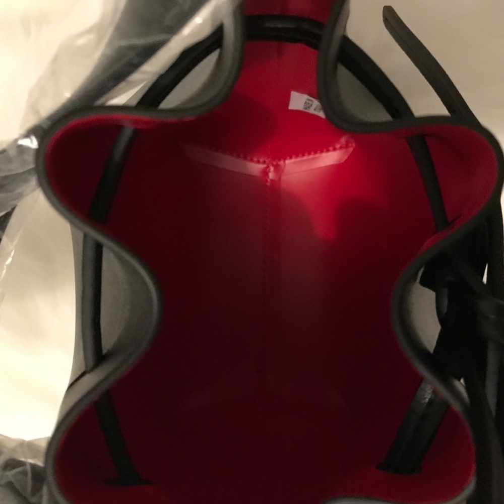 AUTHENTIC MANSUR GAVRIEL FLAMMA BUCKET: Mini Size - Picture 7 of 8